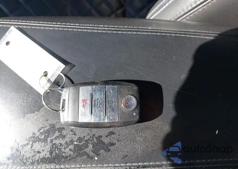 2015 Kia Optima Sxl Turbo z USA, uszkodzony, nr VIN 5XXGR4A67FG469916